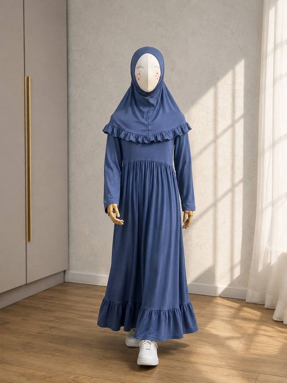 Blue dress with a ruffled khimar