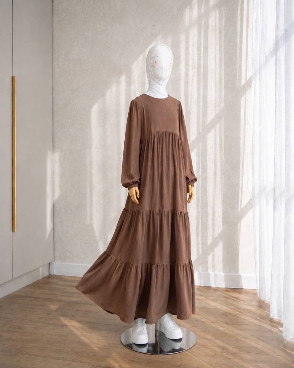 Brown tiered dress in soft viscose-cotton